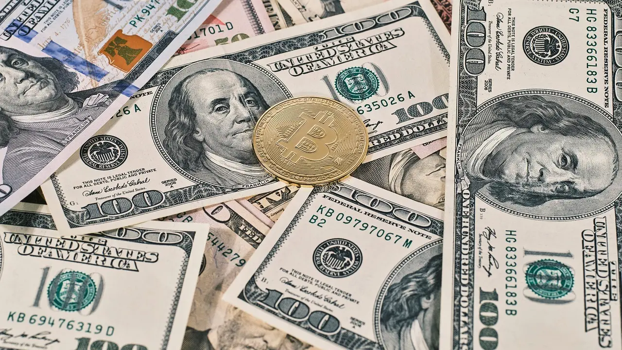 Hvordan fungerer dollar-cost averaging (DCA) i krypto?