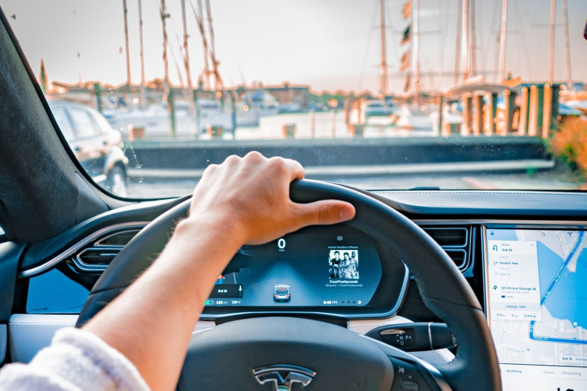 Udlandsdansker hjemme på ferie eller til forretningsmøder? Her er 3 forslag til hvordan du nemmest løser transporten hjemme i Danmark